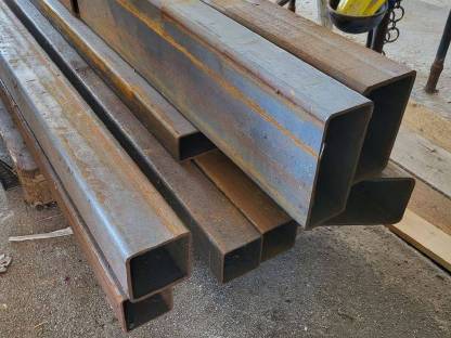 Bild 2:Formrohre, I-Träger-Rohre