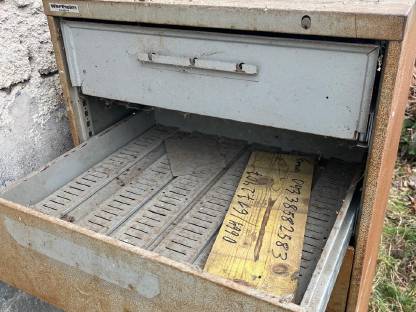 Bild 3:Wertheim Werkstattschrank / Stahlschrank