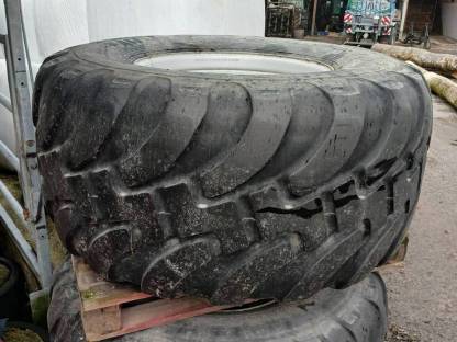 Kompletträder 650/55R26.5
