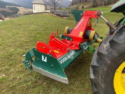 Bild 3:Vogel und Noot Kreiselegge TM 250 mit Huckepack