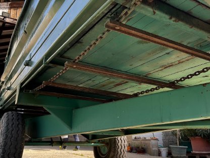 Bild 5:Miststreuer Kirchner Type 55 Nutzlast 5.500 kg, neu lackiert