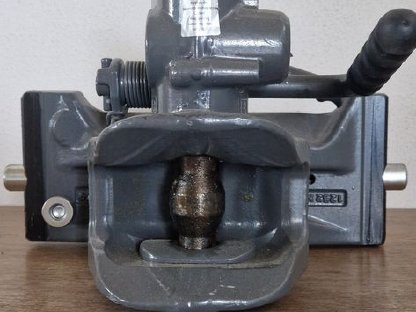 Automatische Anhängevorrichtung Valtra G-Serie