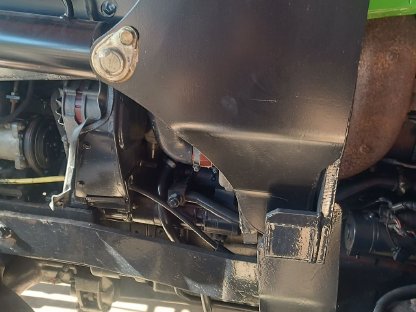 Bild 3:Mailleux Frontlader Euroaufnahme Deutz Agrostar Agroxtra DX