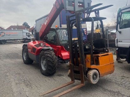 Bild 8:Manitou MT 1033 HLT Teleskoplader