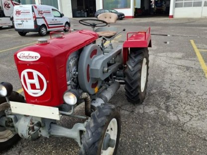 Bild 9:Lindner Oldtimer Traktor