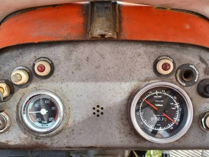 Bild 2:Steyr 290 mit frontlader