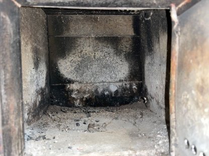 Bild 4:Standkachelofen Braun Topzustand