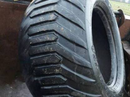 500/45 R 22,5 Reifen