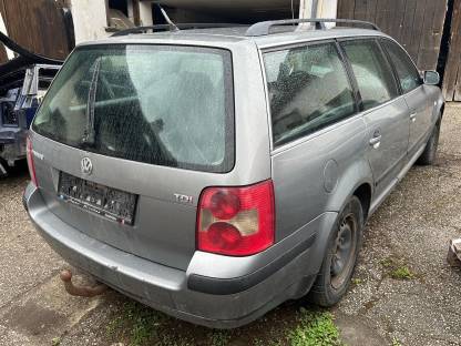 Bild 2:VW Passat 3BG Teile LD7W
