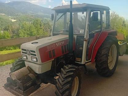 Bild 2:Steyr 8045a