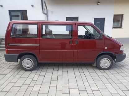 Bild 6:VW T5 Caravelle Transporter, 6-Sitzer, 2,5 l mit 102 PS
