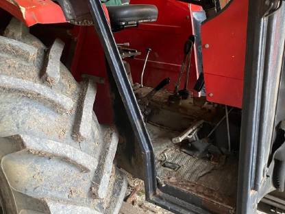 Bild 4:Massey Ferguson 274
