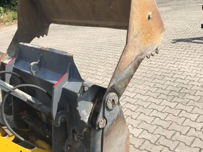 Bild 6:Radlader Kramer Allrad 380