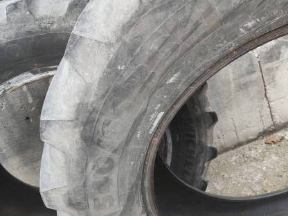 Bild 3:Michelin Reifen Multibib 540/65-34