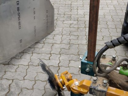 Bild 2:Rust Überzeilenprallblech