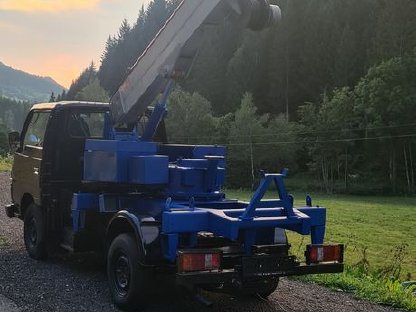 Bild 2:Nissan Cabstar Hubarbeitsbühne Steiger Arbeitsbühne Hubkorb