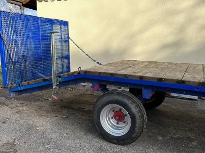 Bild 3:Tieflader Baggertransporter