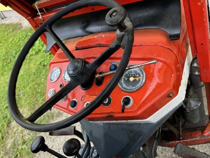 Bild 3:Lindner 320 SA + Anhänger + Winde