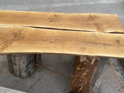 Bild 7:Stehtisch