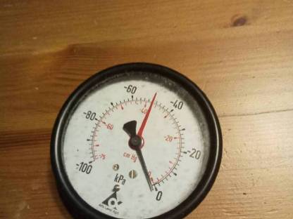 Bild 2:Vakuum-Manometer Alfa Laval