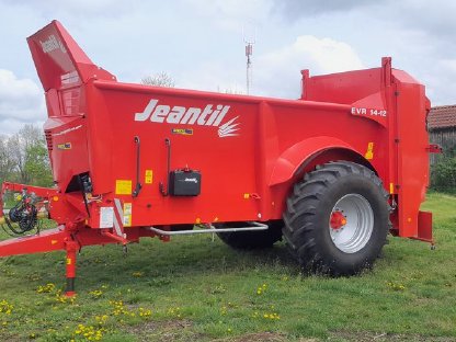 Bild 2:Dünger Ausbringung Jeantil EVR 14-12