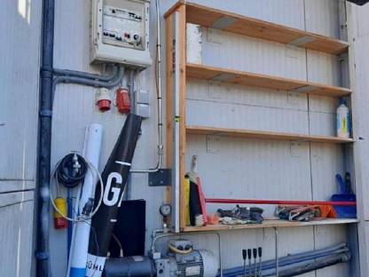 Bild 4:WC Wagen / Container