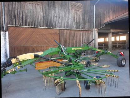 Bild 9:Krone Schwader TS 740 Twin (Pöttinger Fendt Kuhn)