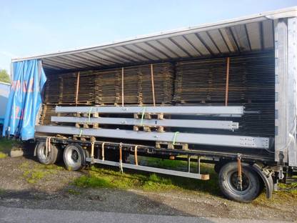 Anhänger 9,2 m Ladelänge + 2,9 m höhe, 16.100 kg Nutzlast