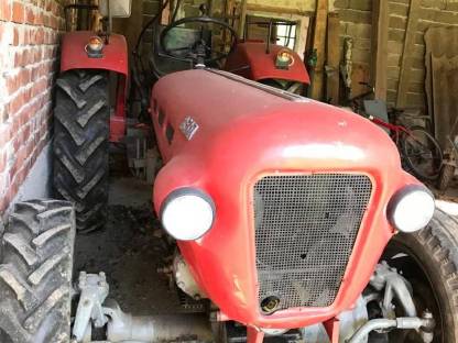 Lindner: (Oldtimer-)Traktor mit Hecklader - Lindner BF 35 A gebraucht