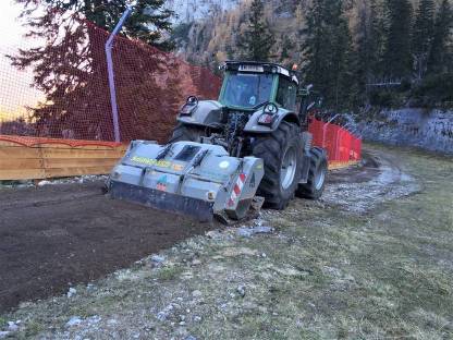 Bild 3:Übernehmen div. Fräsarbeiten