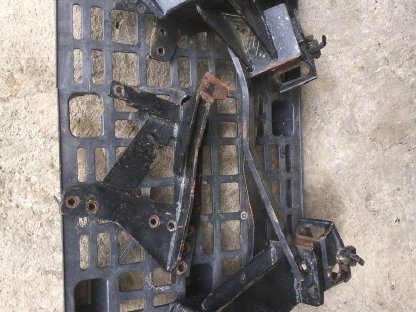 Bild 2:Hauer Frontlader Konsole Steyr Case