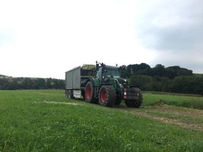 Bild 7:Div. Landwirtschaftliche Transporte