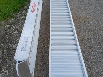 Bild 5:Aluminium Verladerampen