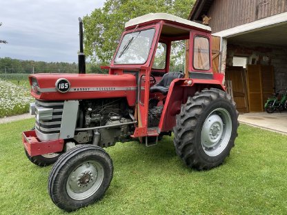 Bild 2:Massey Ferguson 165