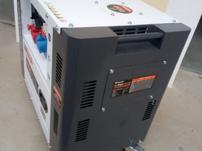 Bild 3:Notstromaggregat Daewoo DDAF10500DSE-3G