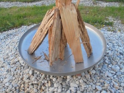 Bild 2:Niroschale Nirofeuerstelle