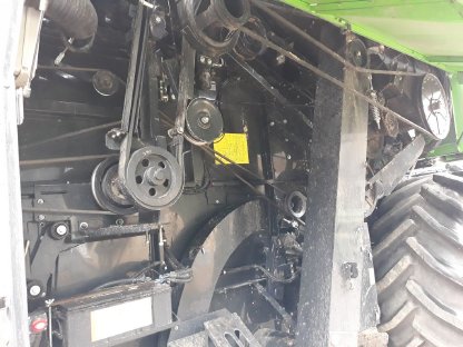 Bild 5:Mähdrescher Deutz Fahr 6040