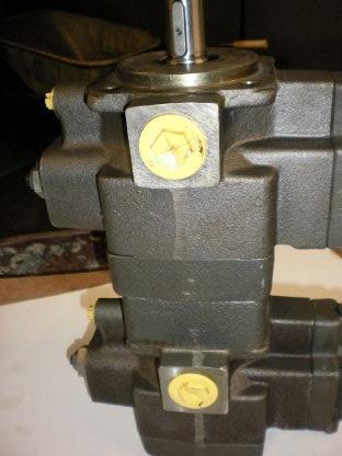 Bild 3:Rexroth-Hydraulikdoppelpumpe