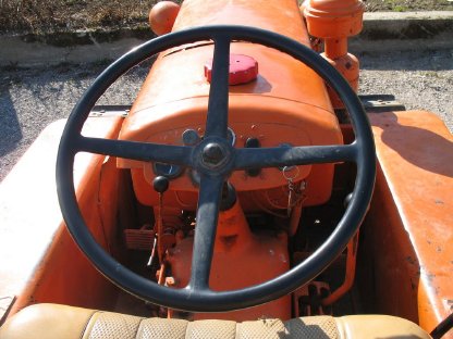 Bild 6:Raupenschlepper / Kettenschlepper LaFo Cingolati