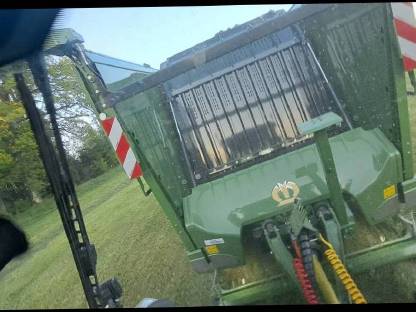 Bild 3:28mm Kurzschnittladewagen Gespann