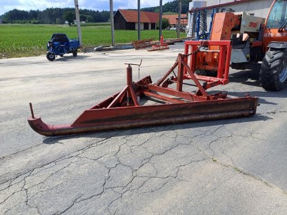 Bild 4:Kürbisschieber, Kürbispflug