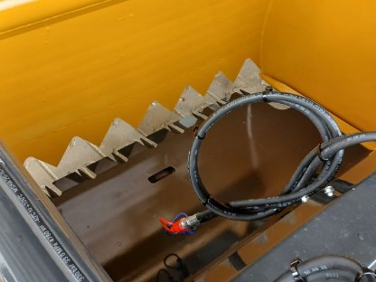 Bild 2:Mammut Silo Cat, Siloschneidzange, Silozange, SC 150 N