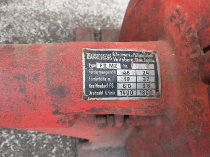 Bild 3:Bauer Güllepumpe