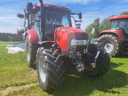 Bild 3:Case CVX 110, Steyr Profi CVT