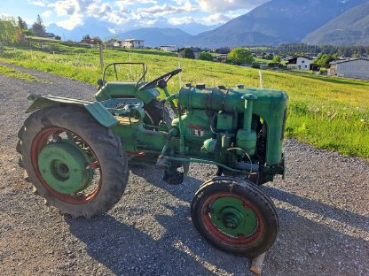 Oldtimer Traktor Holder B10 / B