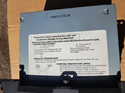 Bild 2:Autoradio original Toyota Land Cruiser J12