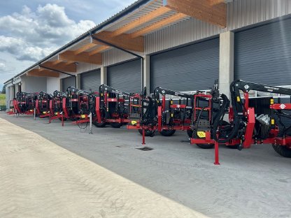 Bild 7:Farmi Rückewagen Generalvertrieb SAT