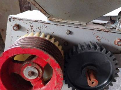 Bild 4:Getreidequetsche