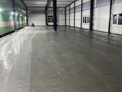 Bild 4:Industrieboden, Betonboden, Betonfahrbahnen, Betonglätten