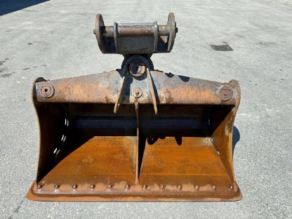 Böschungslöffel 1.800 mm Baumaschinentechnik